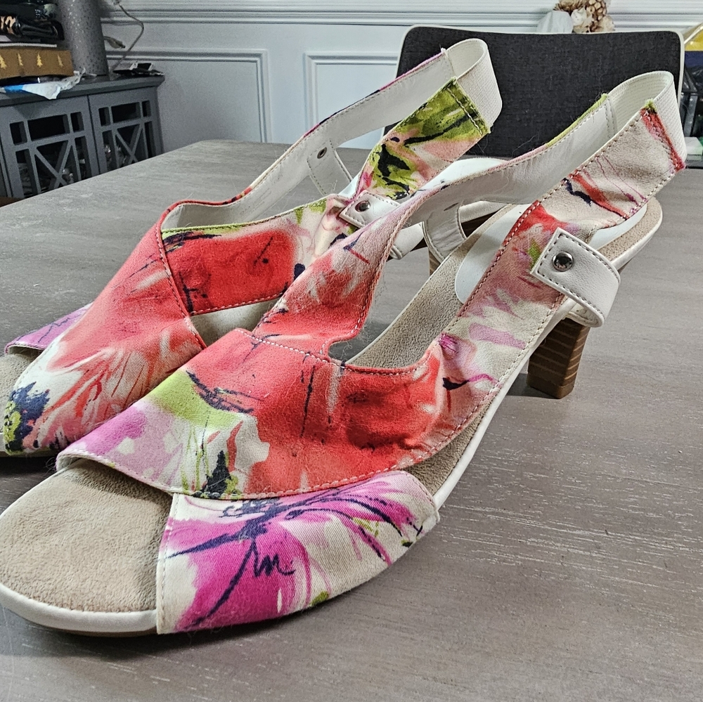9M A2 By Aerosoles Rotmail High Heel Shoe
